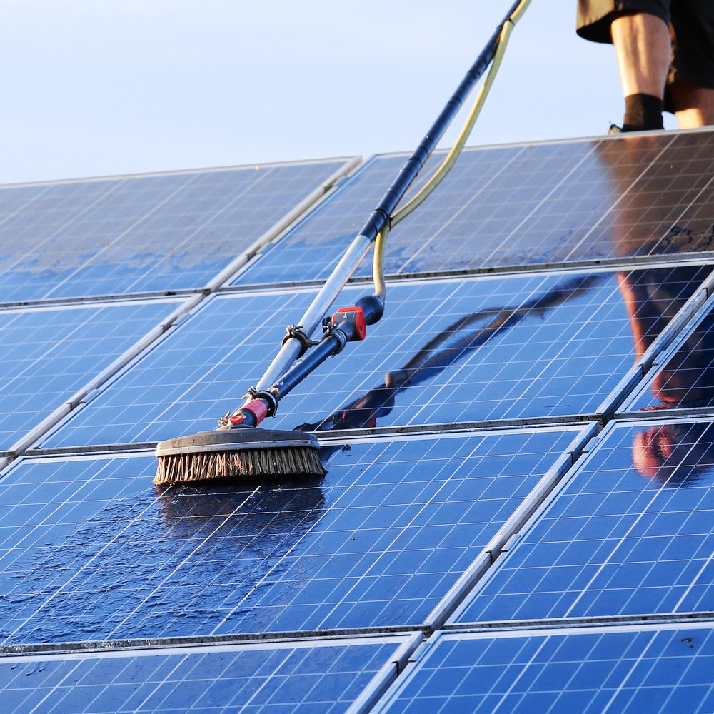 Reinigung Ihrer Photovoltaik-Anlage